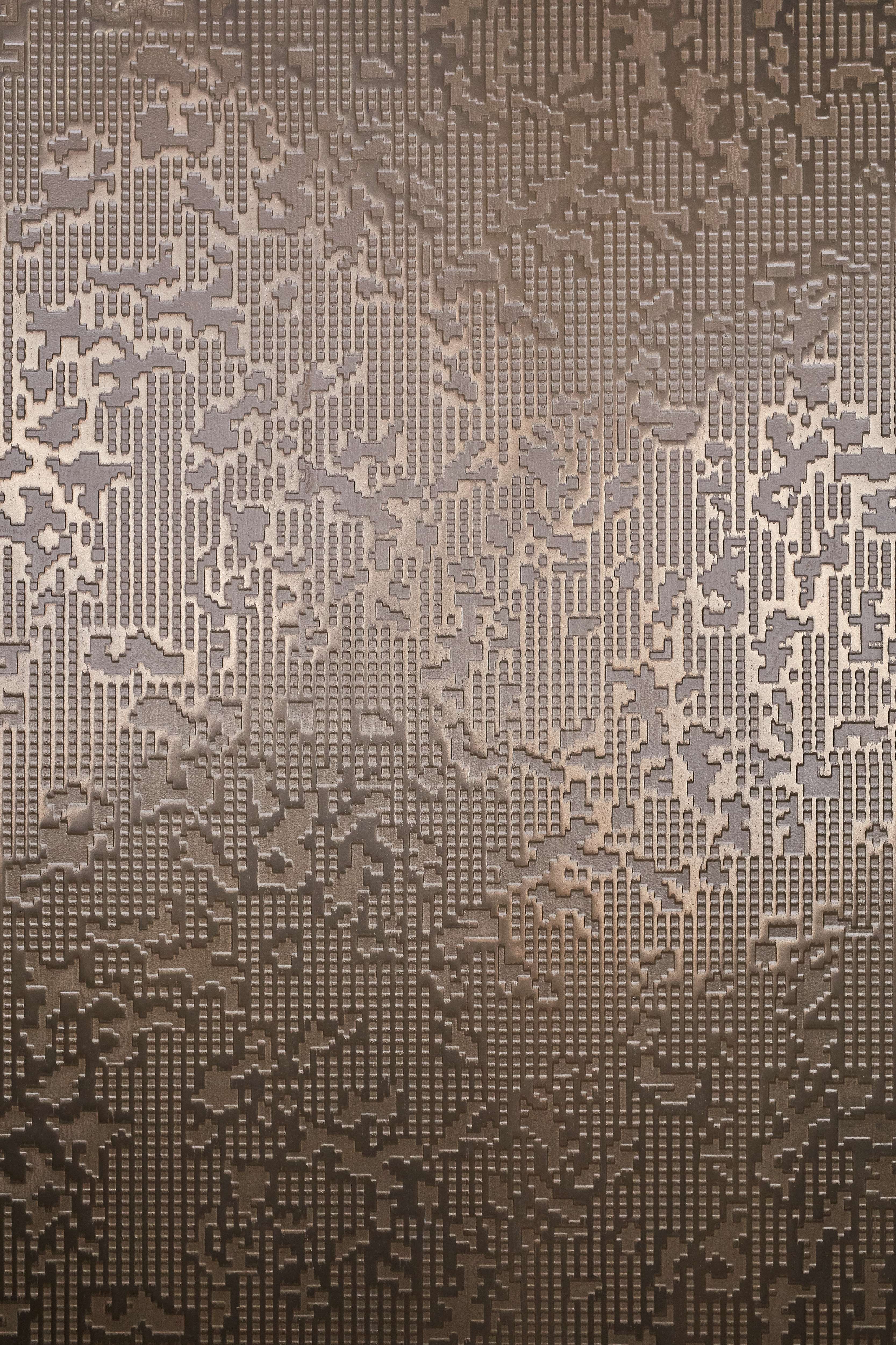 Pixel Bronze